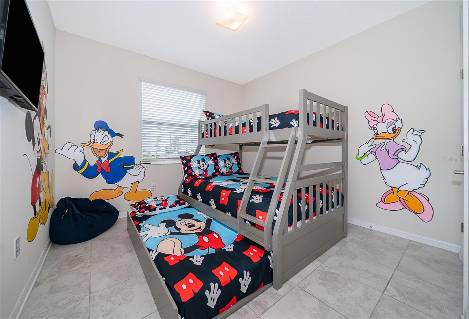 THE TERRACES AT STOREY LAKE CONDO 2 PH 13 - Residential