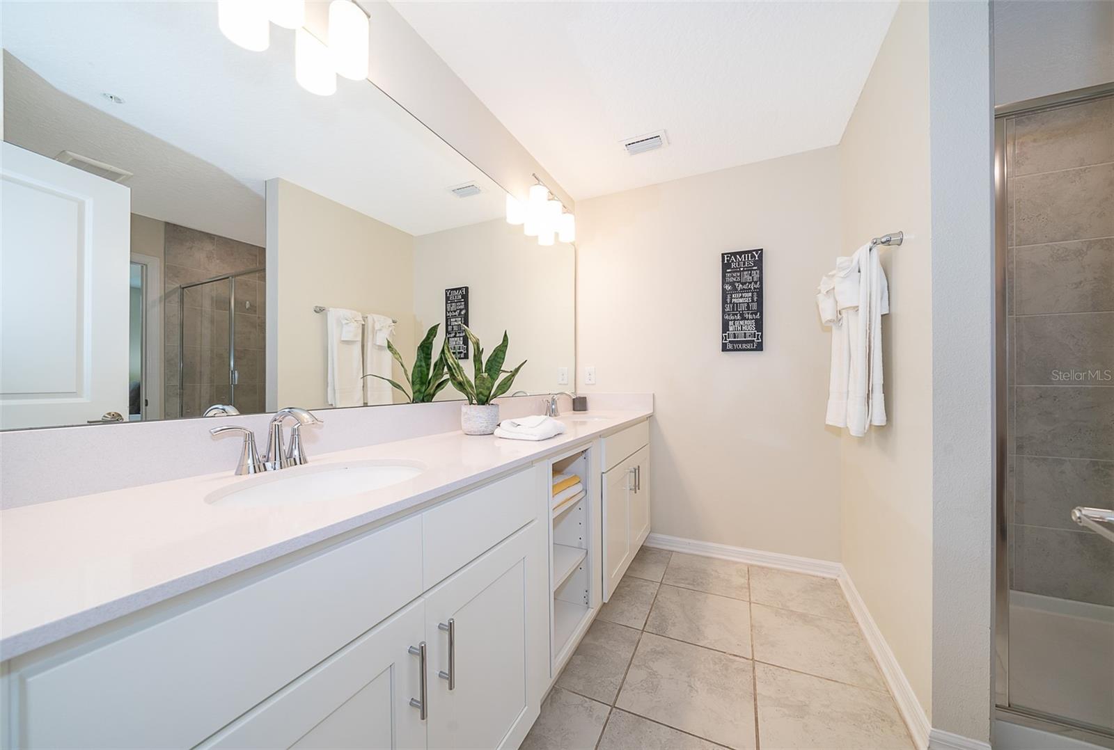 THE TERRACES AT STOREY LAKE CONDO 2 PH 13 - Residential