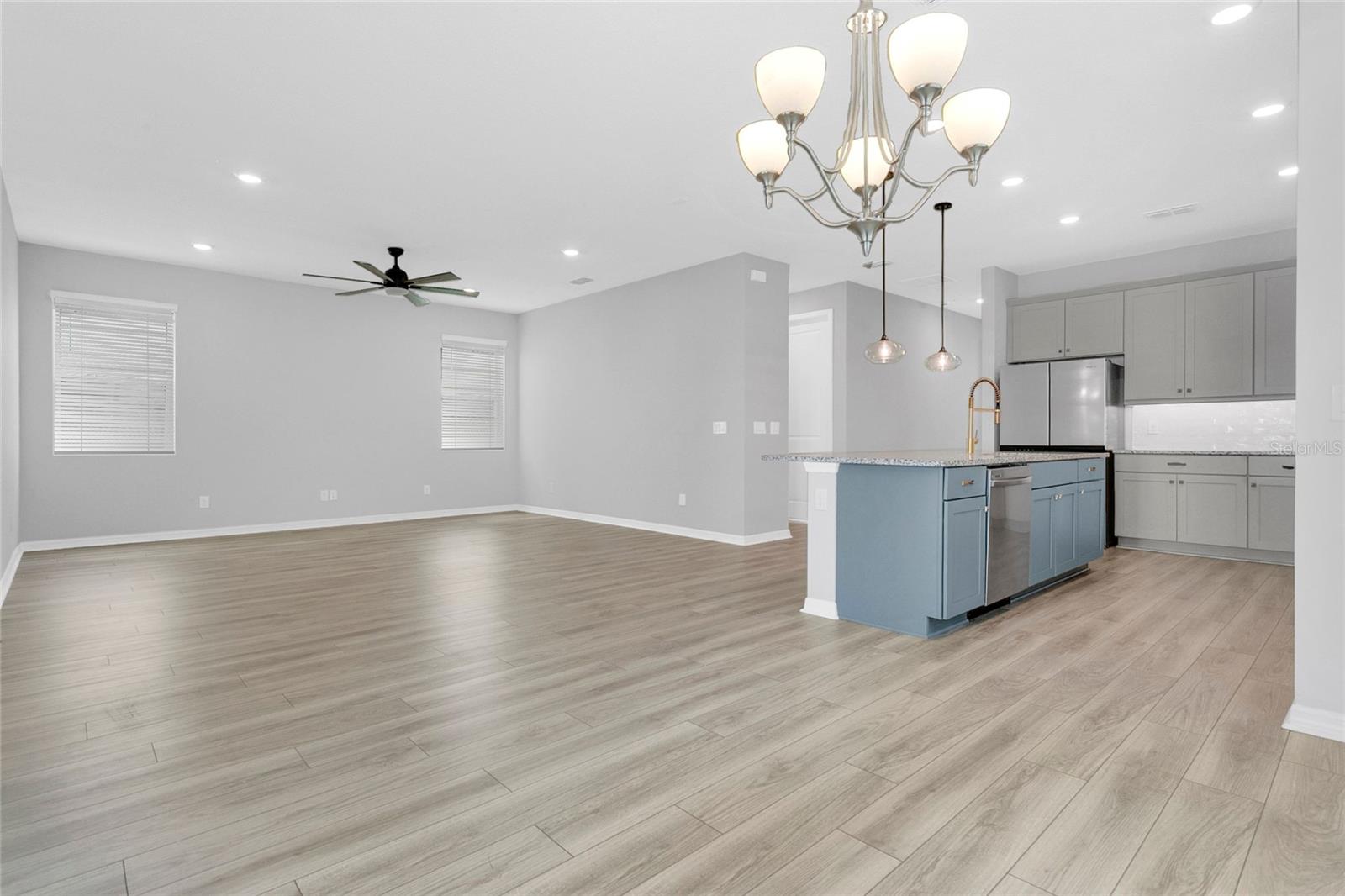 NORTHLAKE/OVATION PH 1 - Residential Lease