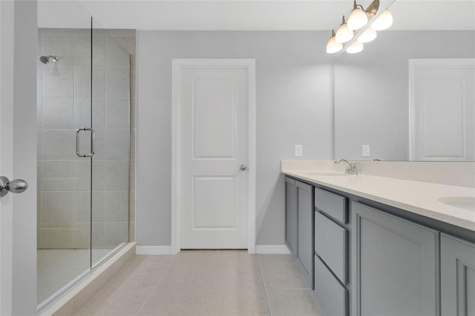 NORTHLAKE/OVATION PH 1 - Residential Lease