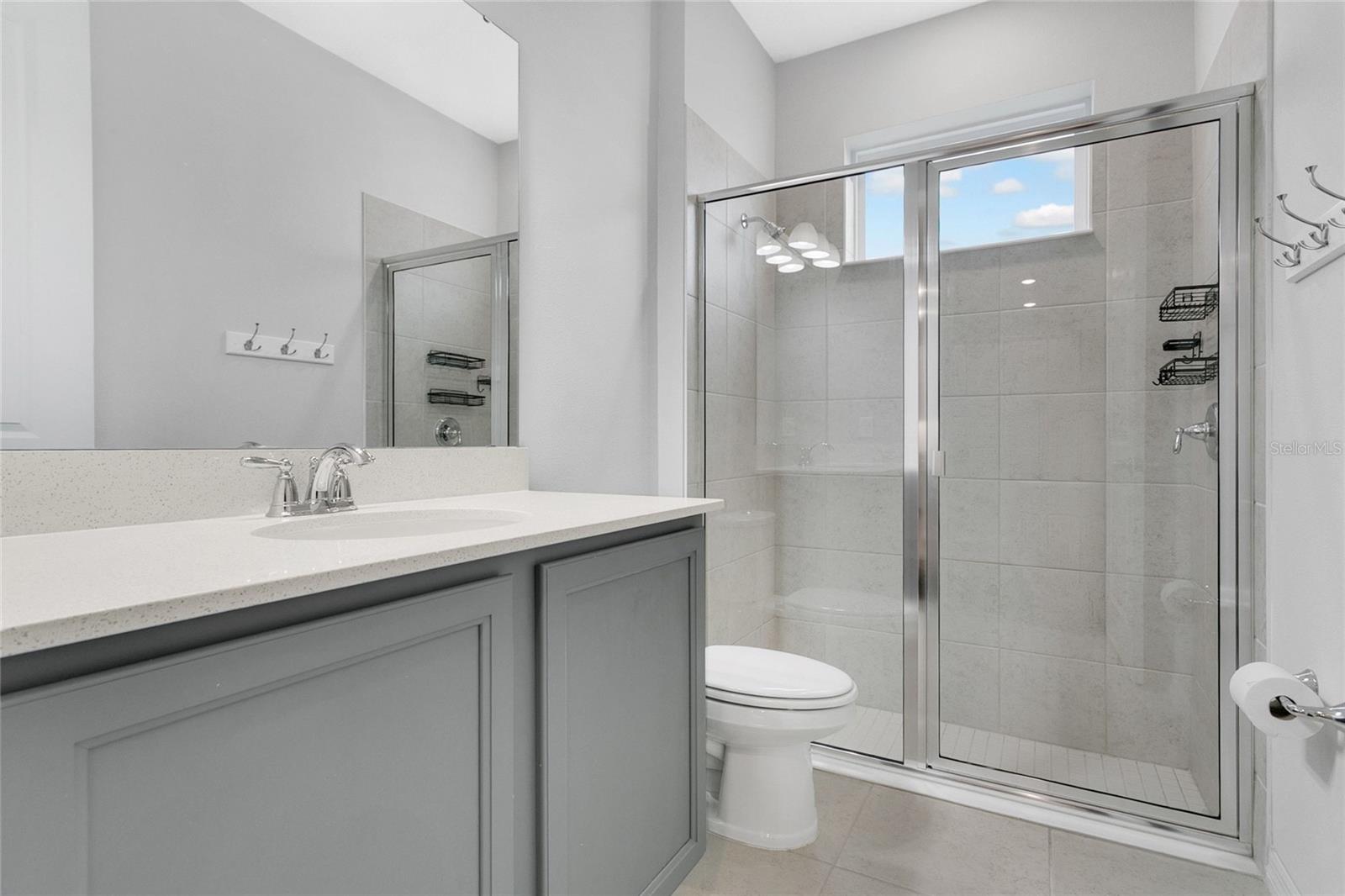 NORTHLAKE/OVATION PH 1 - Residential Lease