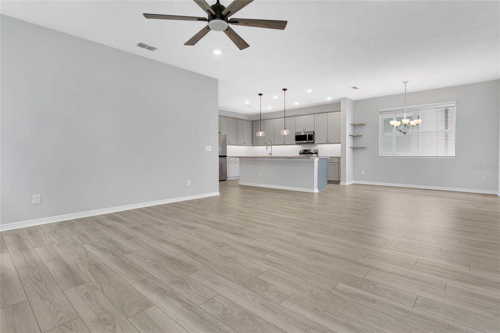 NORTHLAKE/OVATION PH 1 - Residential Lease