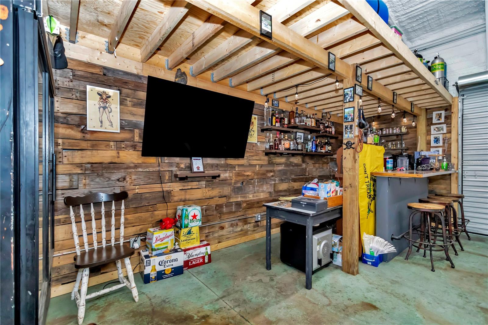 FORTY OAKS FARM - Farm