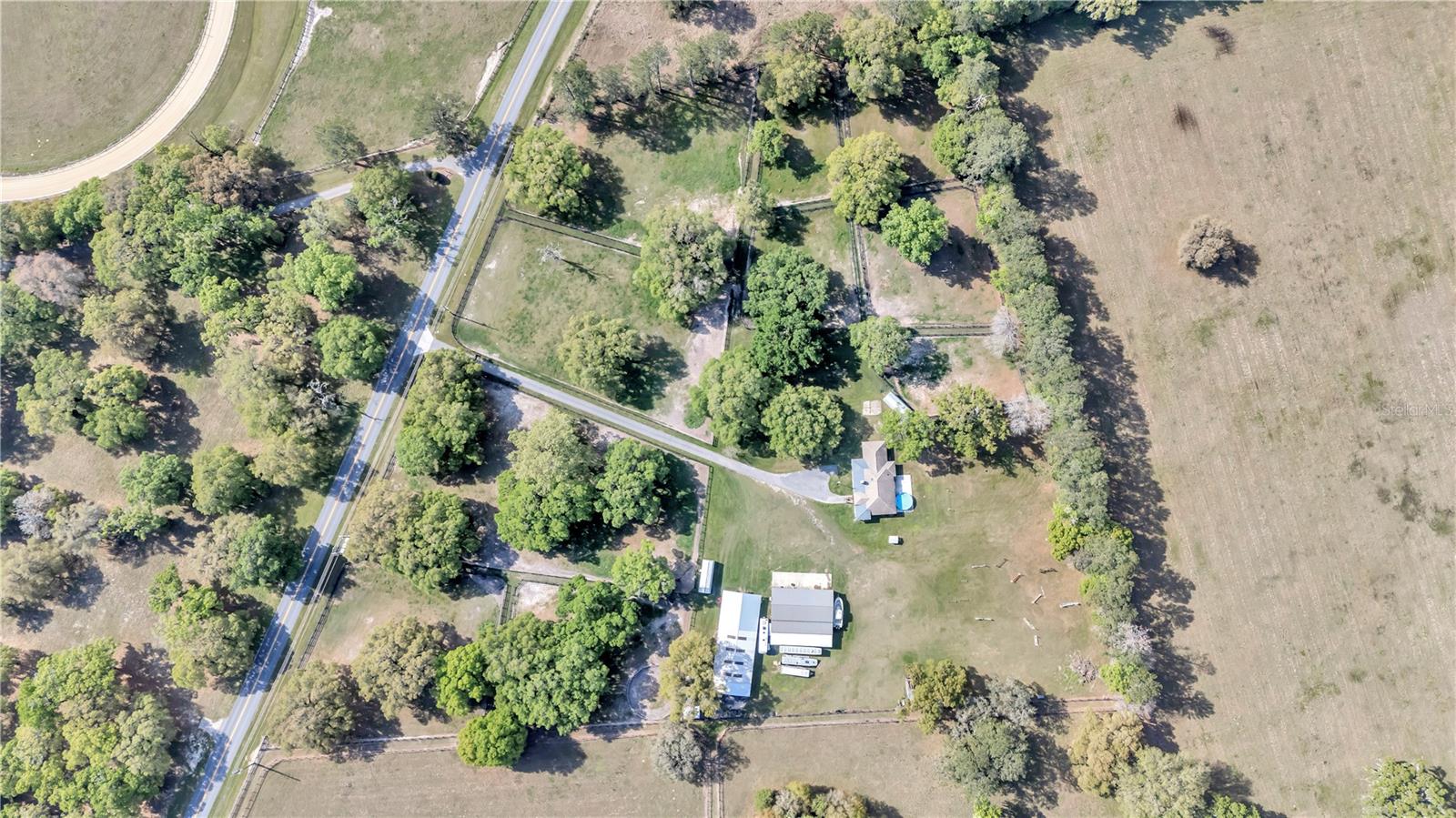 FORTY OAKS FARM - Farm