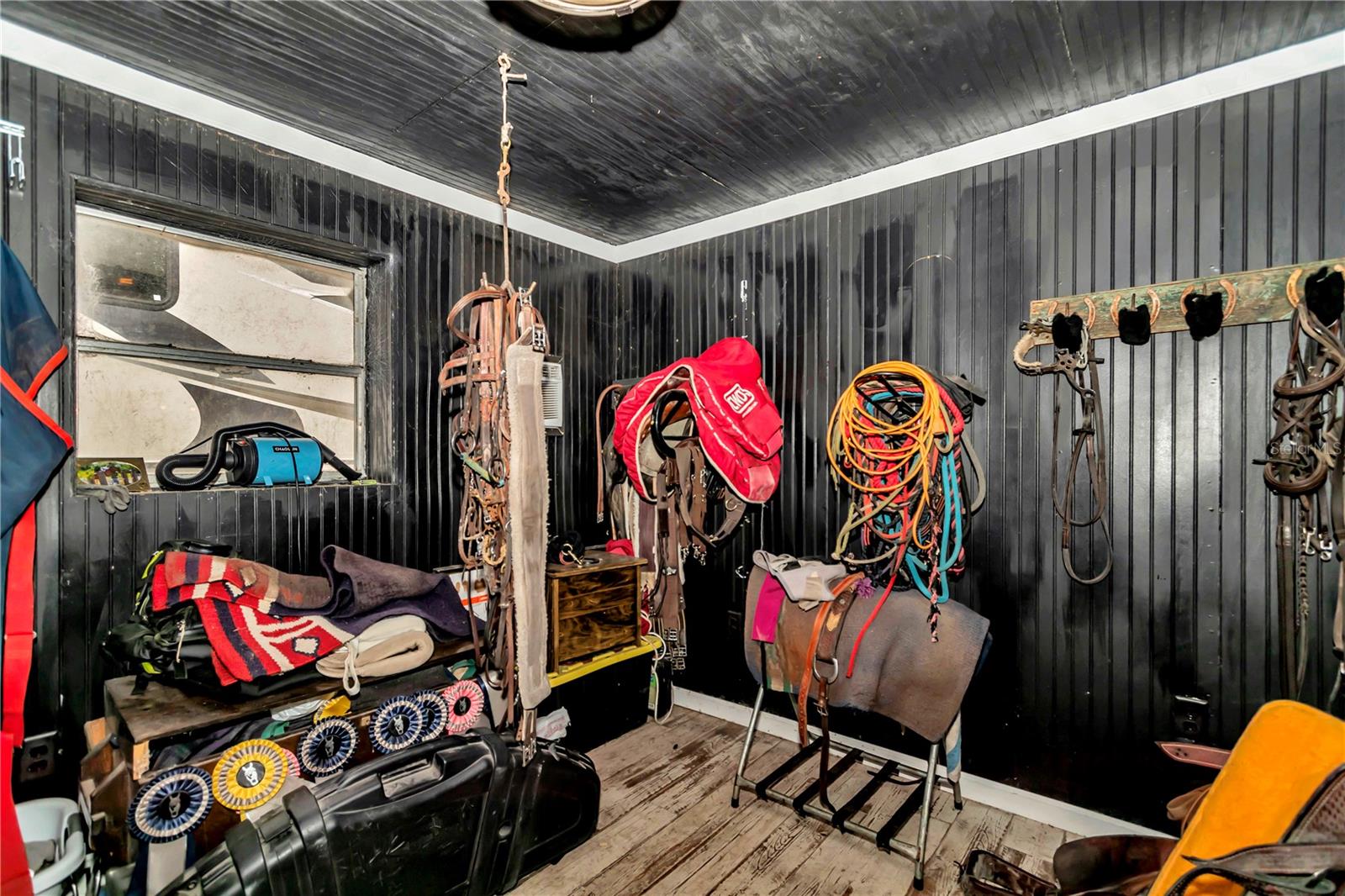 FORTY OAKS FARM - Farm