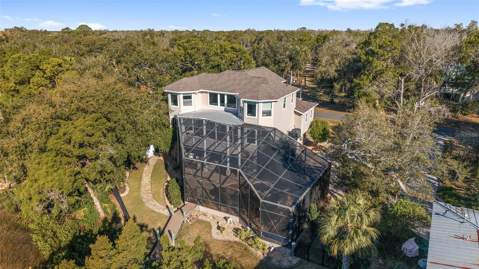 11944 W CREEKSIDE LANE