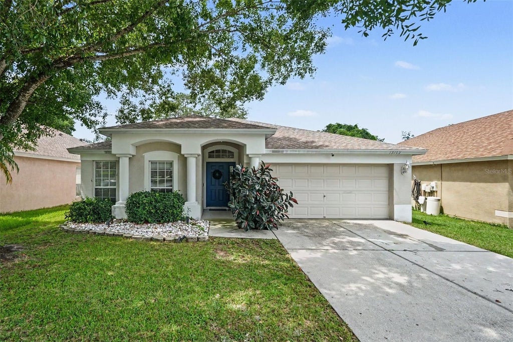 Photo of 13102 Early Run Lane, Riverview, FL 33578 (MLS # TB8541848)