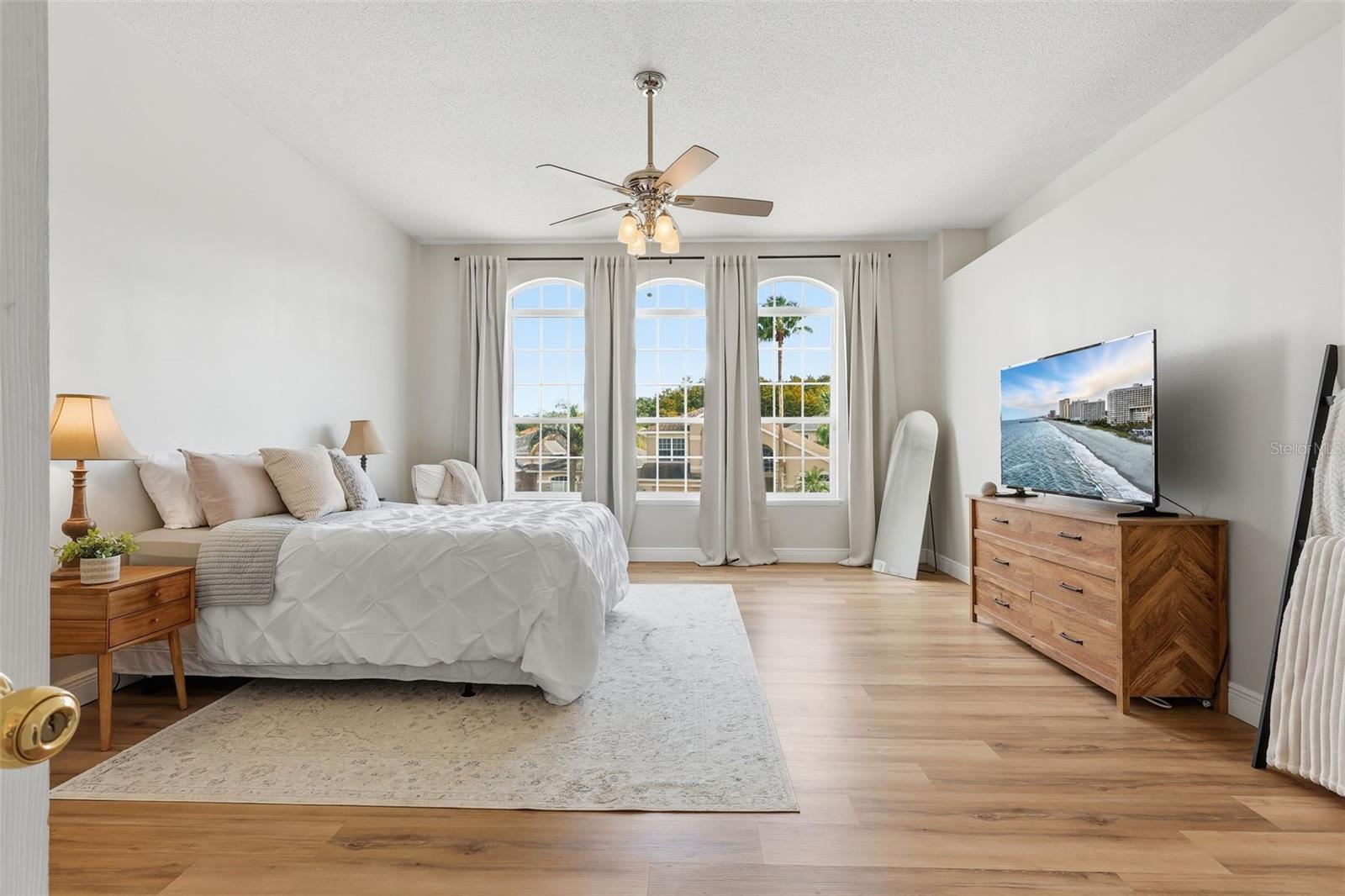 HERON BAY AT MEADOW WOODS 44/54 - Residential