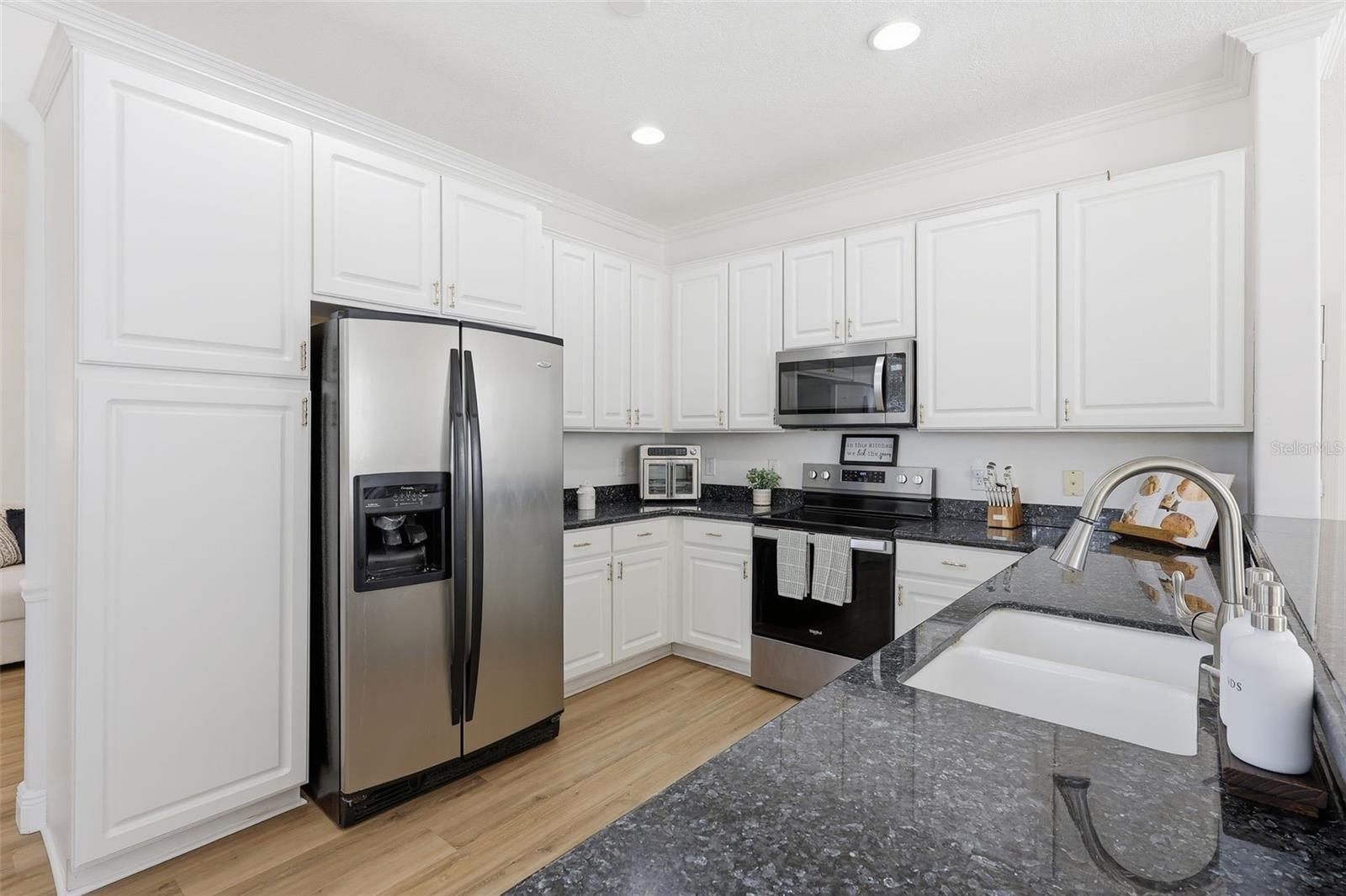 HERON BAY AT MEADOW WOODS 44/54 - Residential