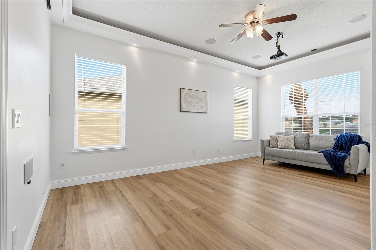 HERON BAY AT MEADOW WOODS 44/54 - Residential