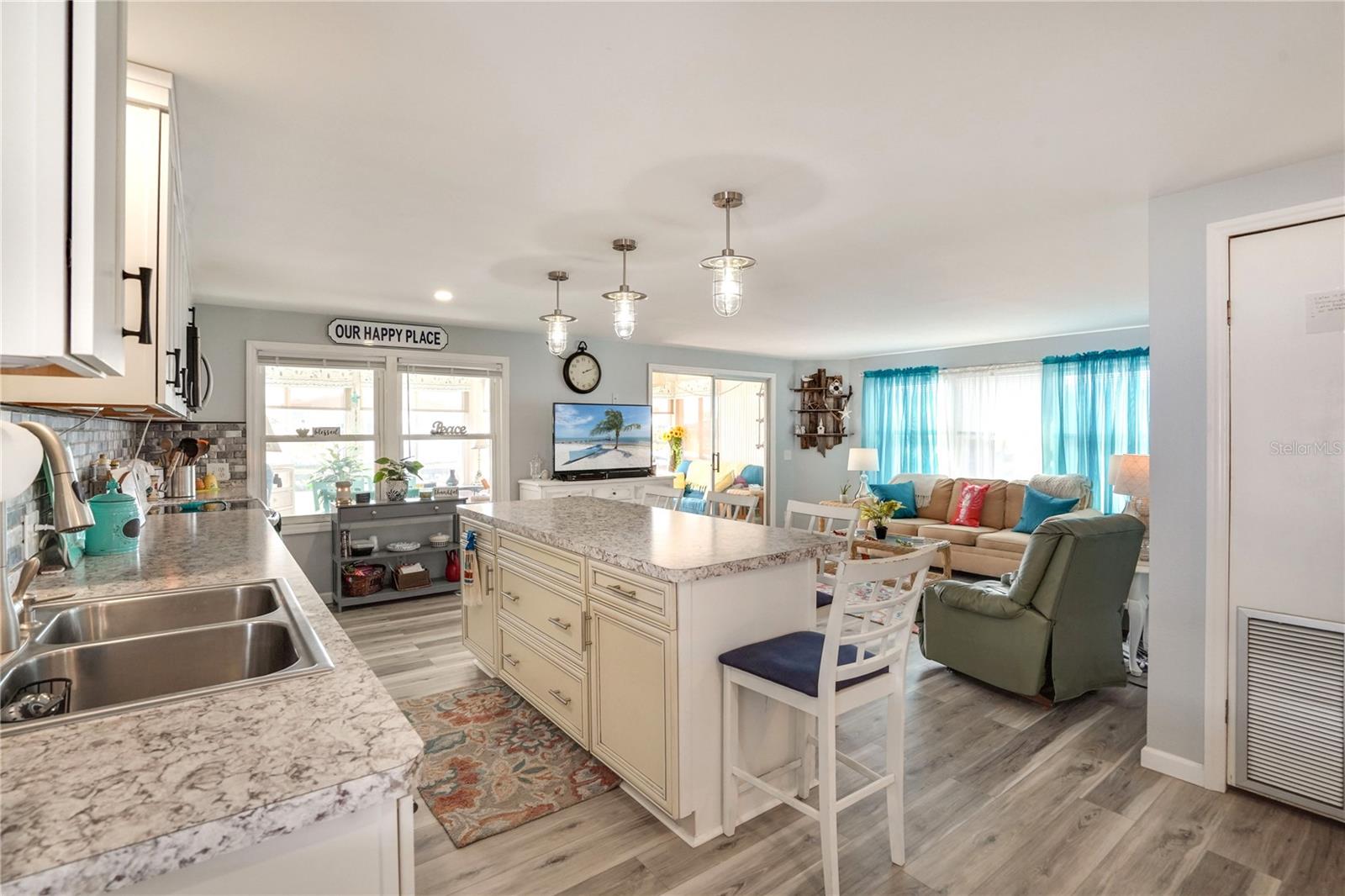 HARBOR COVE - Residential