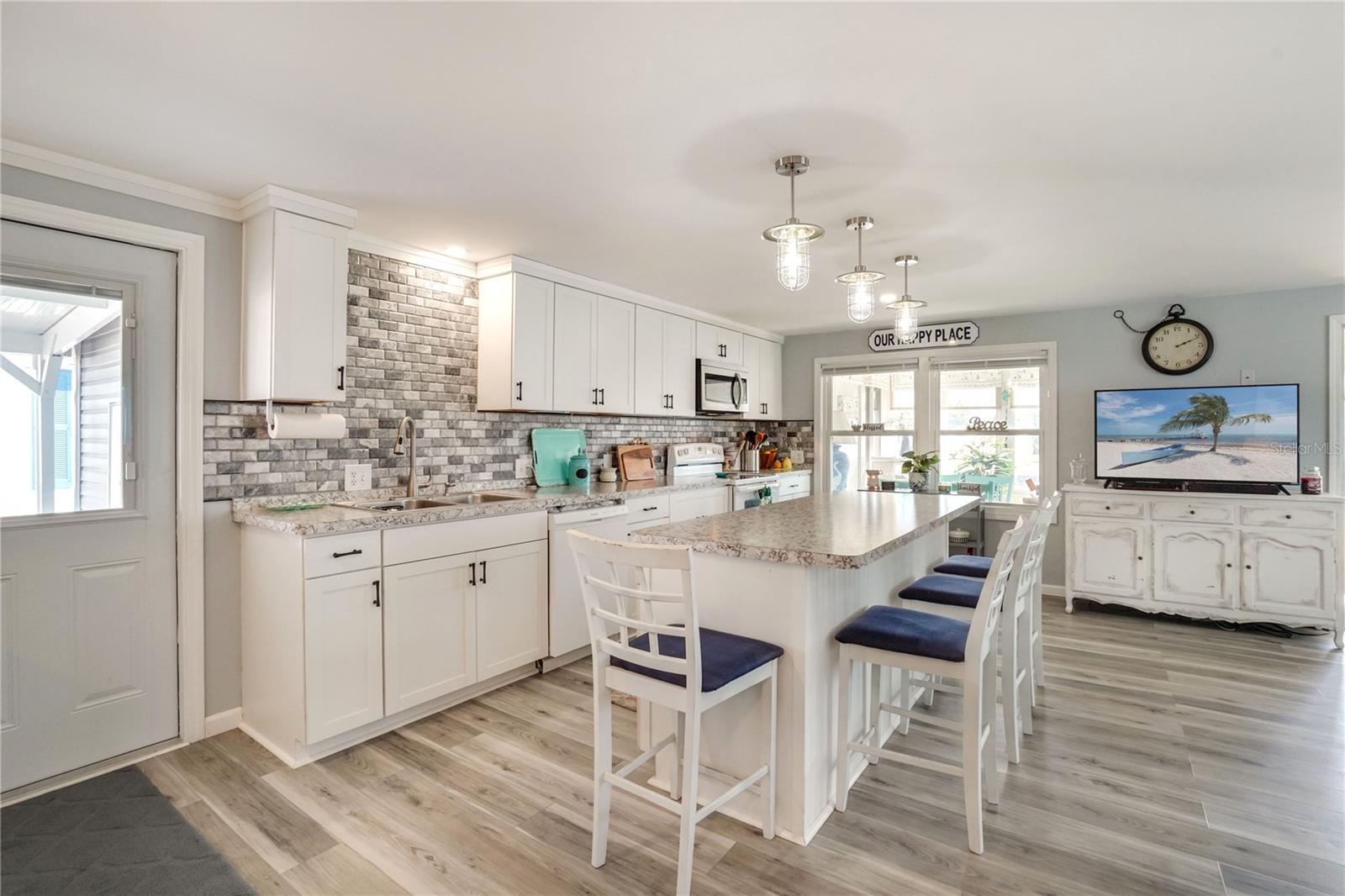 HARBOR COVE - Residential