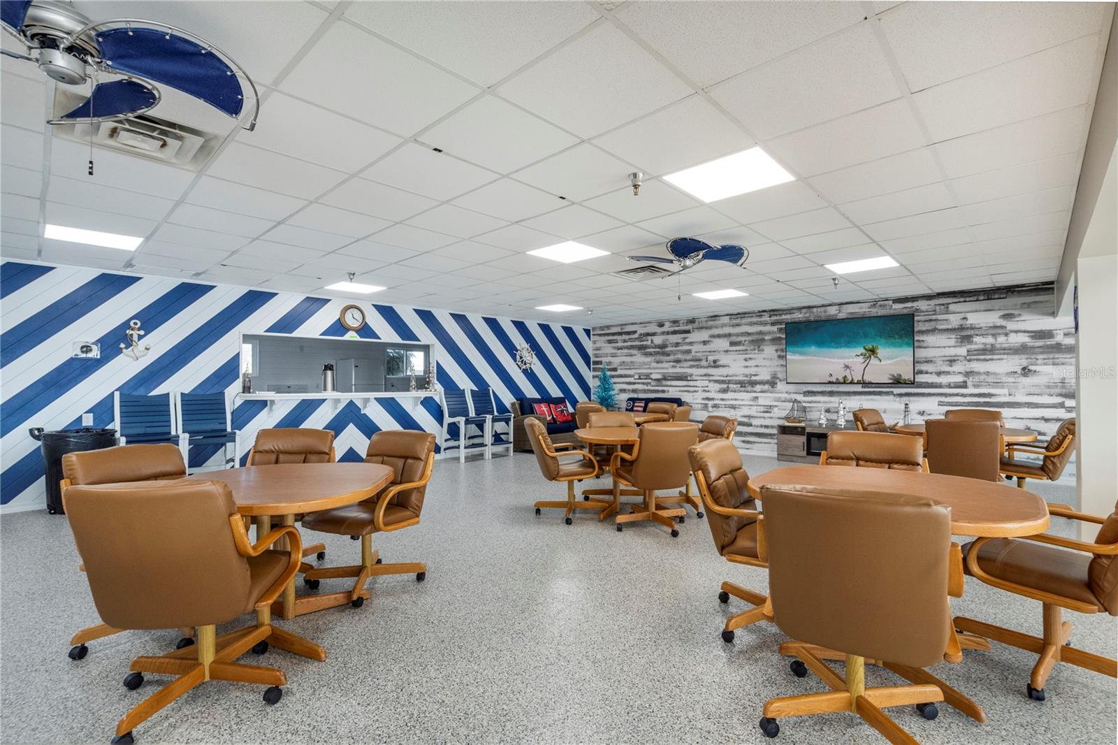 HARBOR COVE - Residential