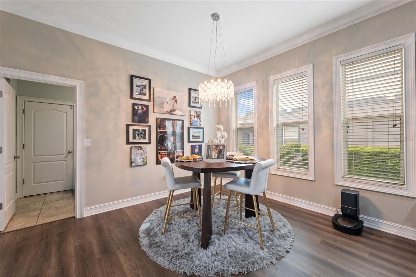 FISHHAWK RANCH TOWNCENTER PHAS - Residential