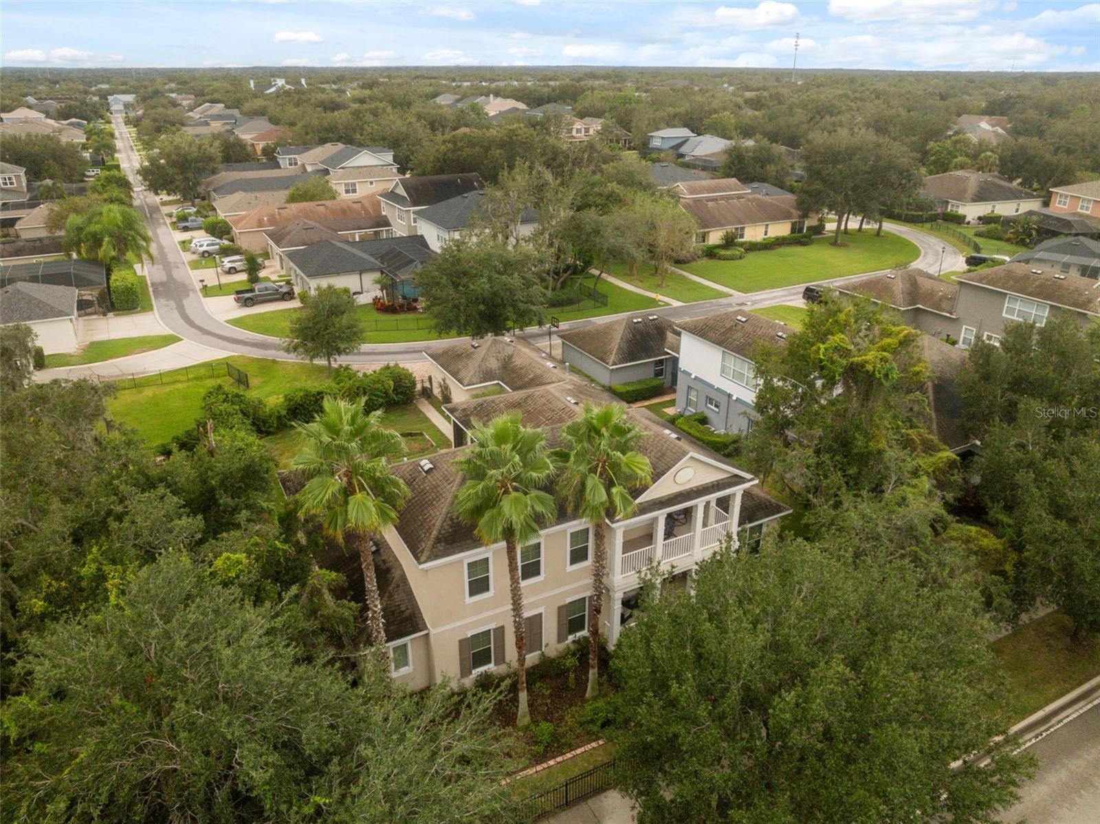 FISHHAWK RANCH TOWNCENTER PHAS - Residential