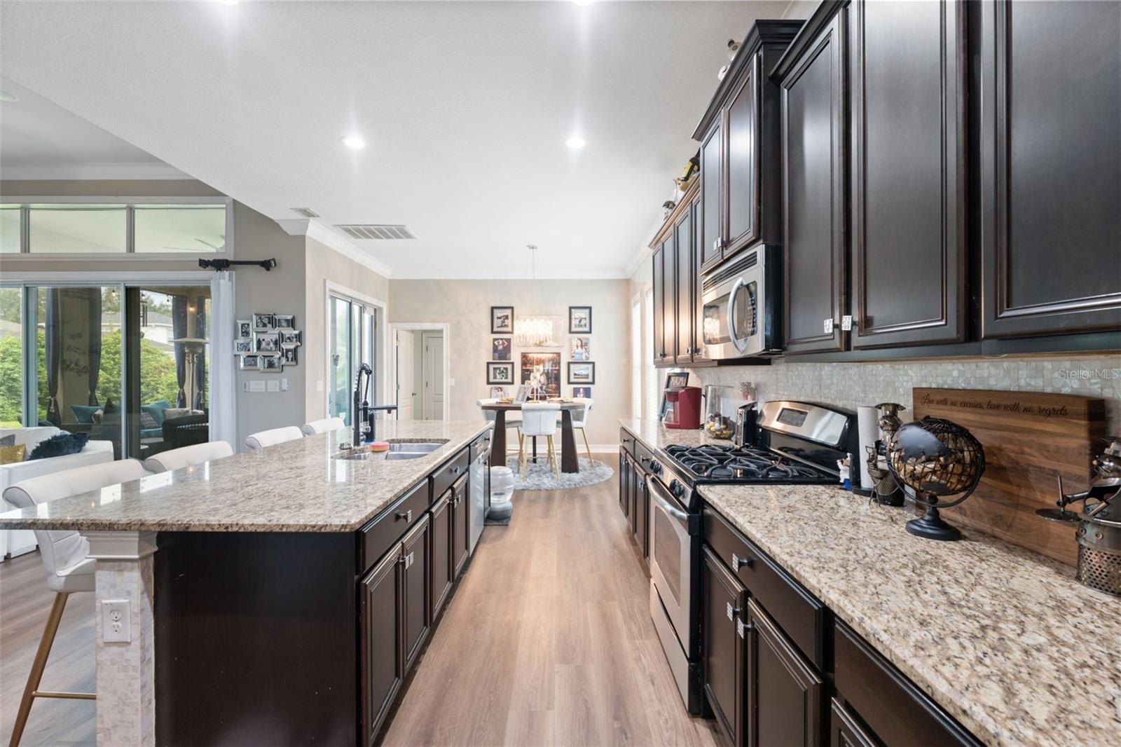 FISHHAWK RANCH TOWNCENTER PHAS - Residential