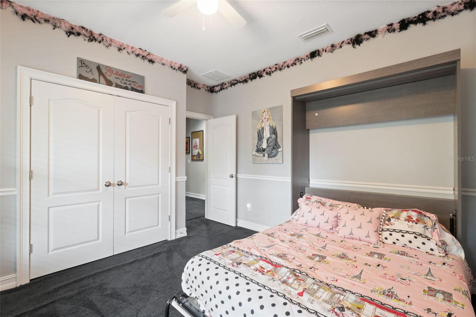 FISHHAWK RANCH TOWNCENTER PHAS - Residential