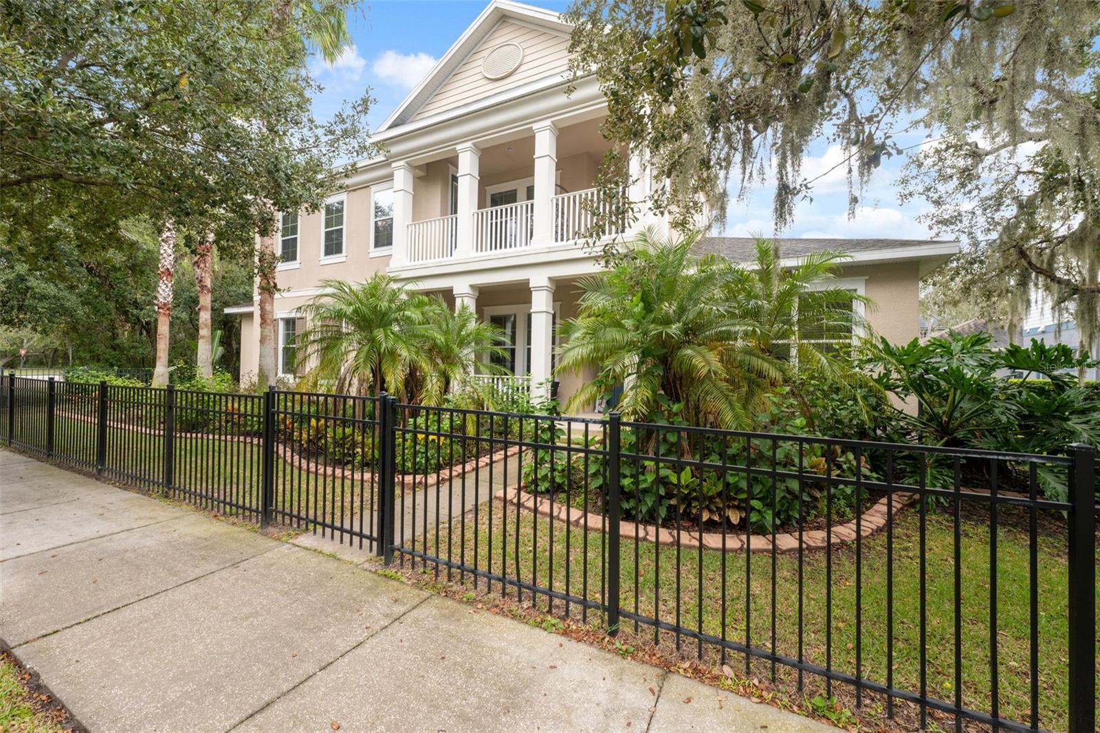 FISHHAWK RANCH TOWNCENTER PHAS - Residential