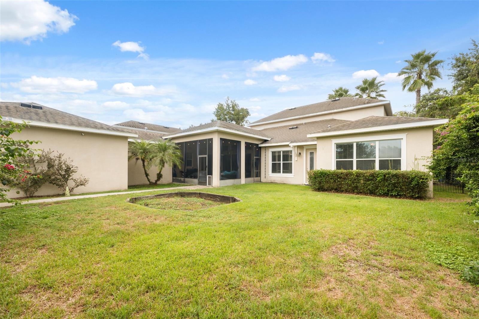 FISHHAWK RANCH TOWNCENTER PHAS - Residential