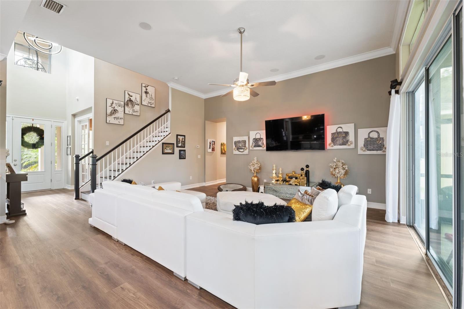 FISHHAWK RANCH TOWNCENTER PHAS - Residential