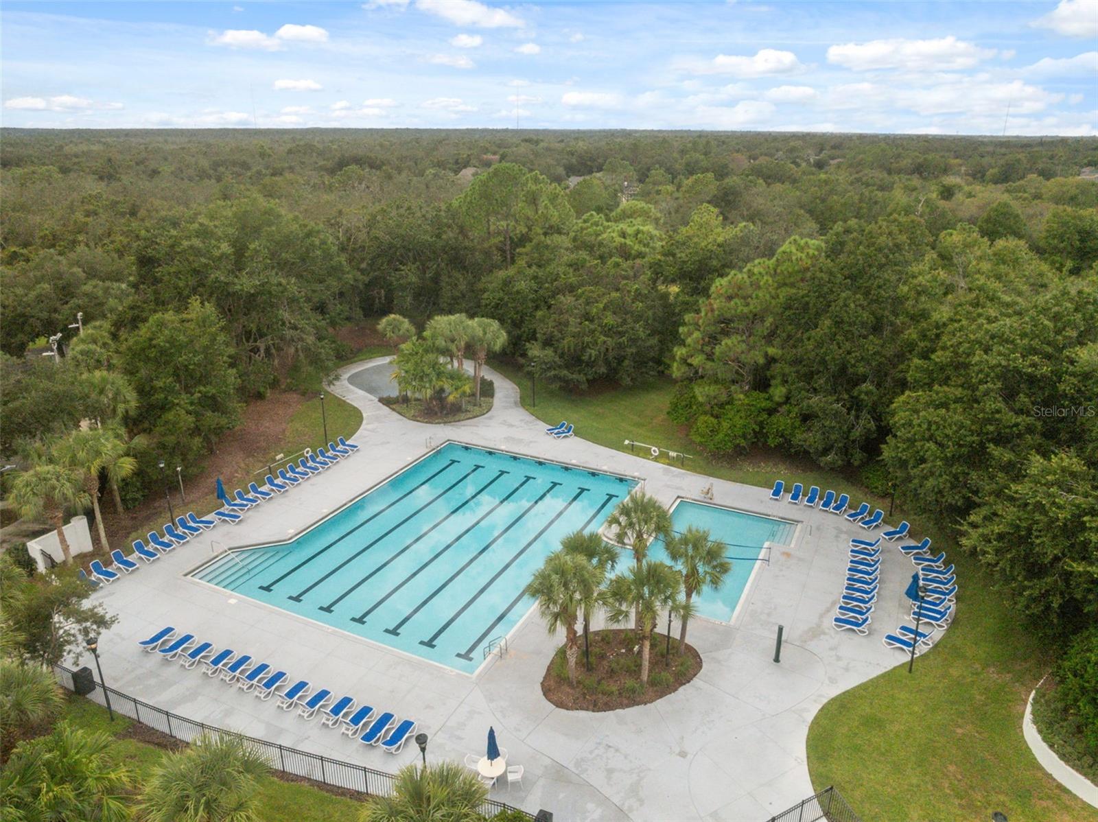 FISHHAWK RANCH TOWNCENTER PHAS - Residential