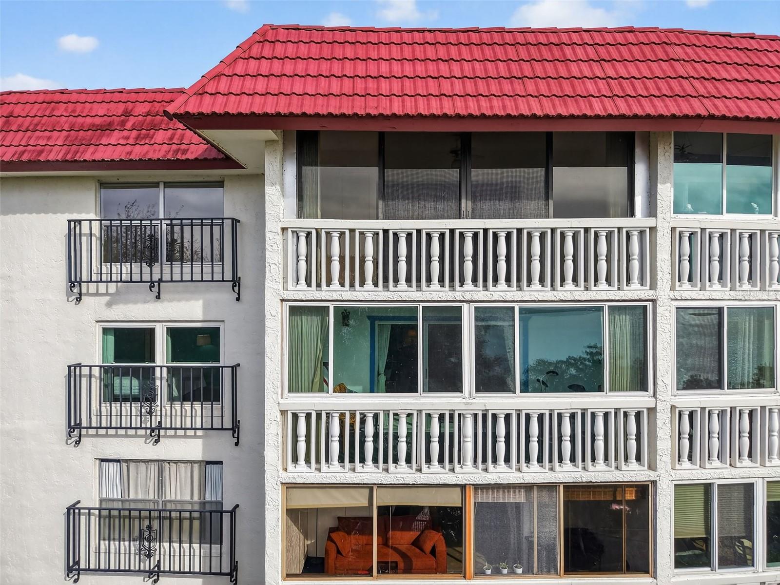 MOUNT DORA VILLA DORA CONDO UNIT 01 - Residential