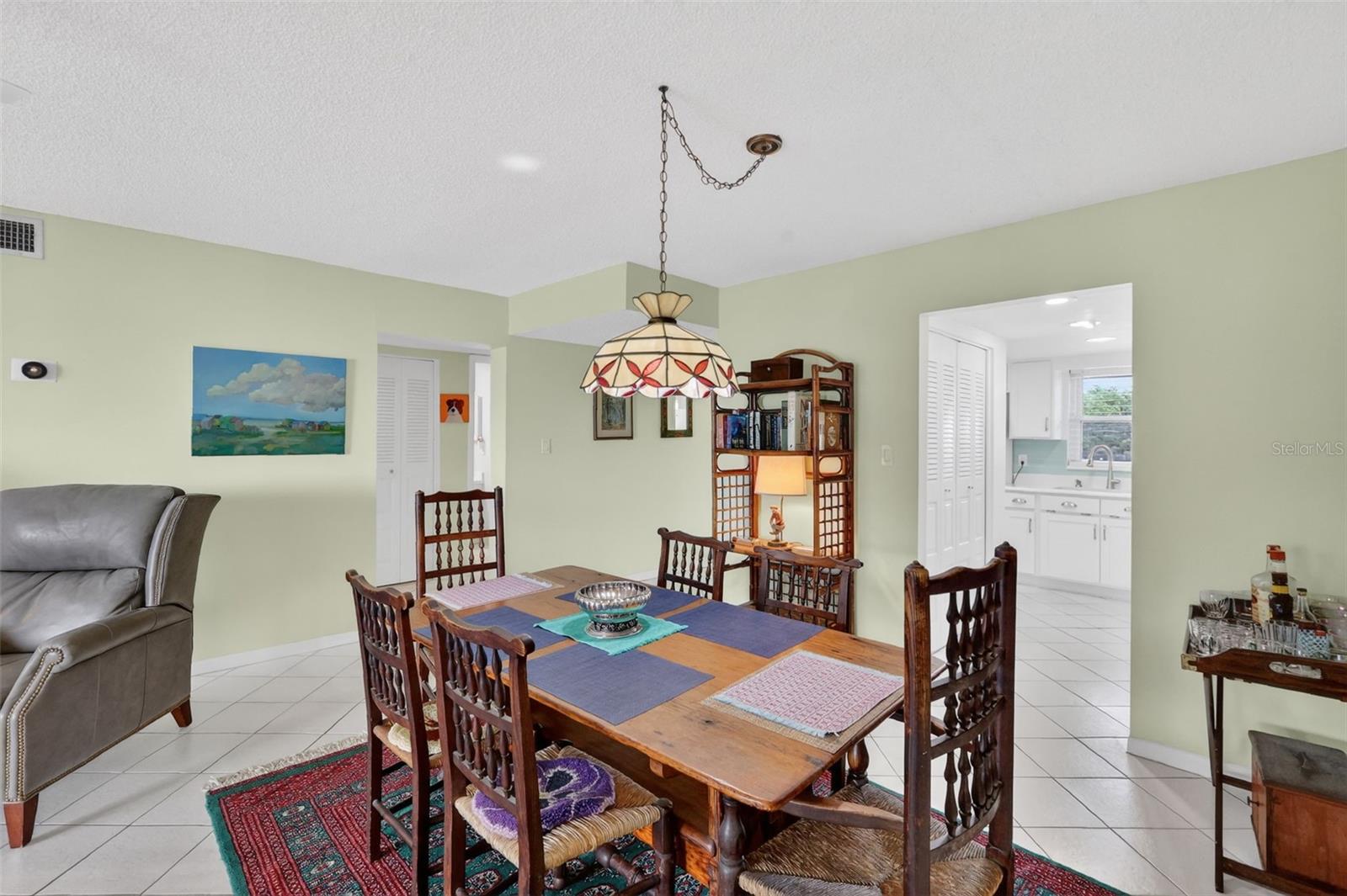 MOUNT DORA VILLA DORA CONDO UNIT 01 - Residential