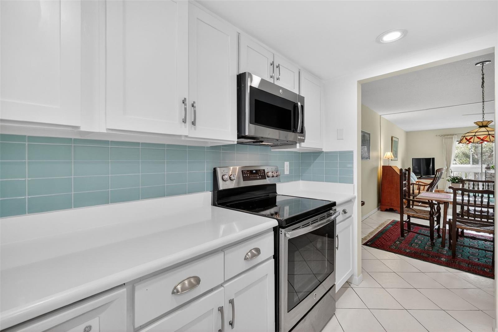 MOUNT DORA VILLA DORA CONDO UNIT 01 - Residential