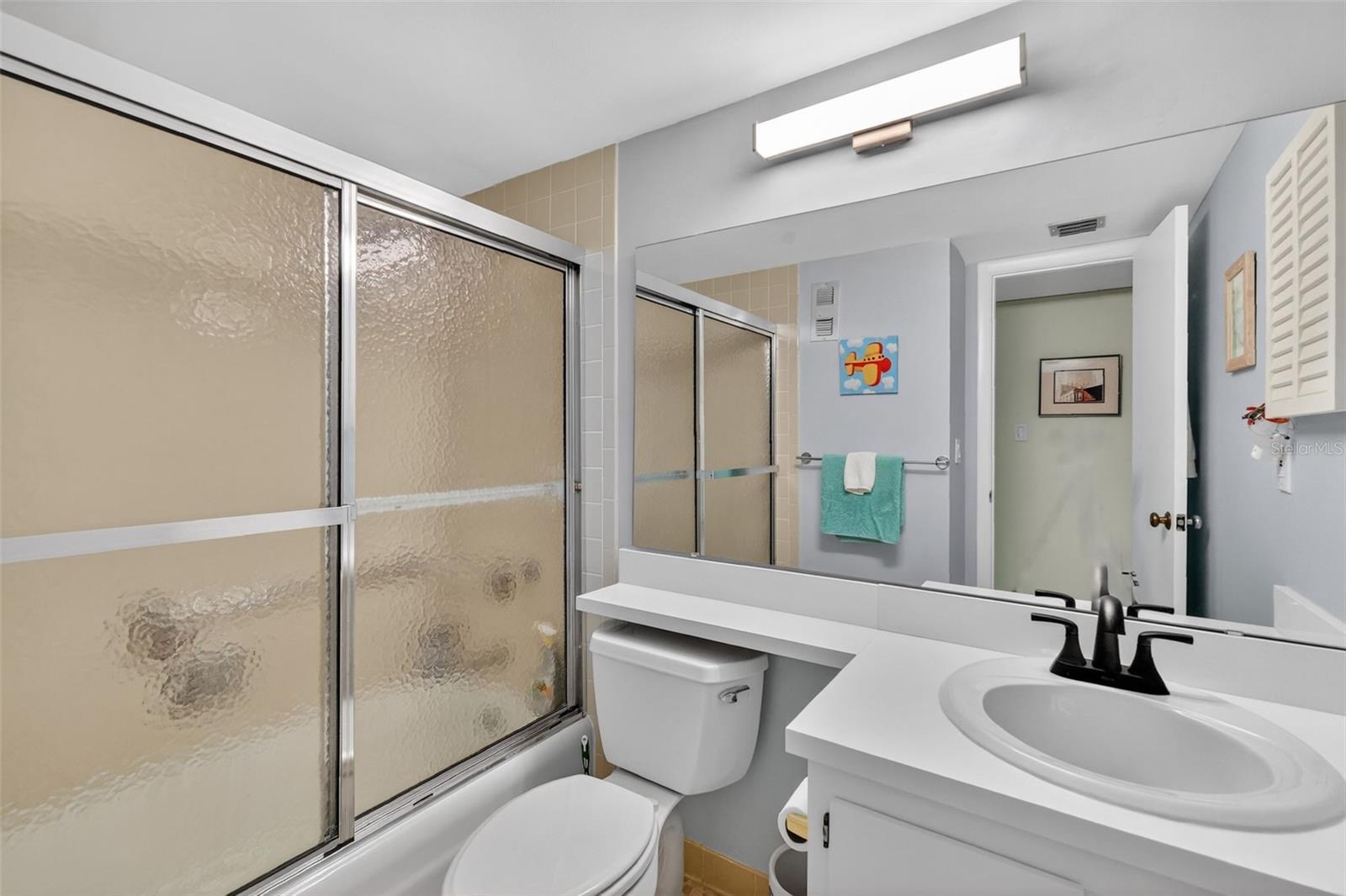 MOUNT DORA VILLA DORA CONDO UNIT 01 - Residential