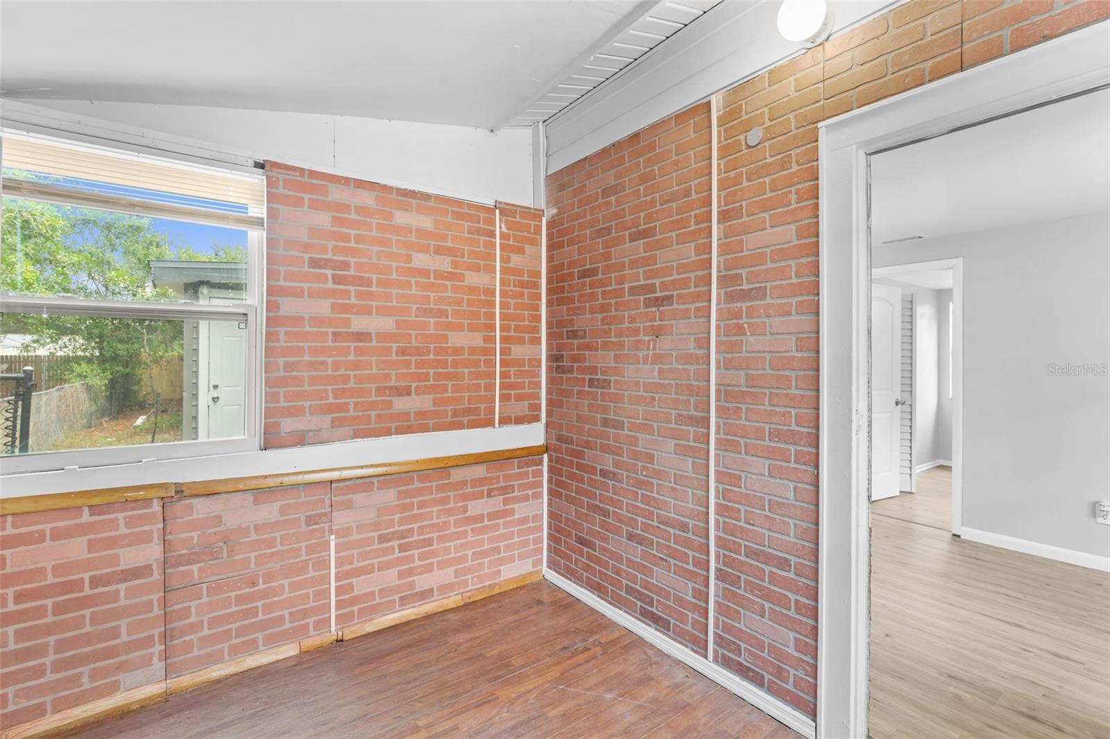 GRANT PARK - Residential