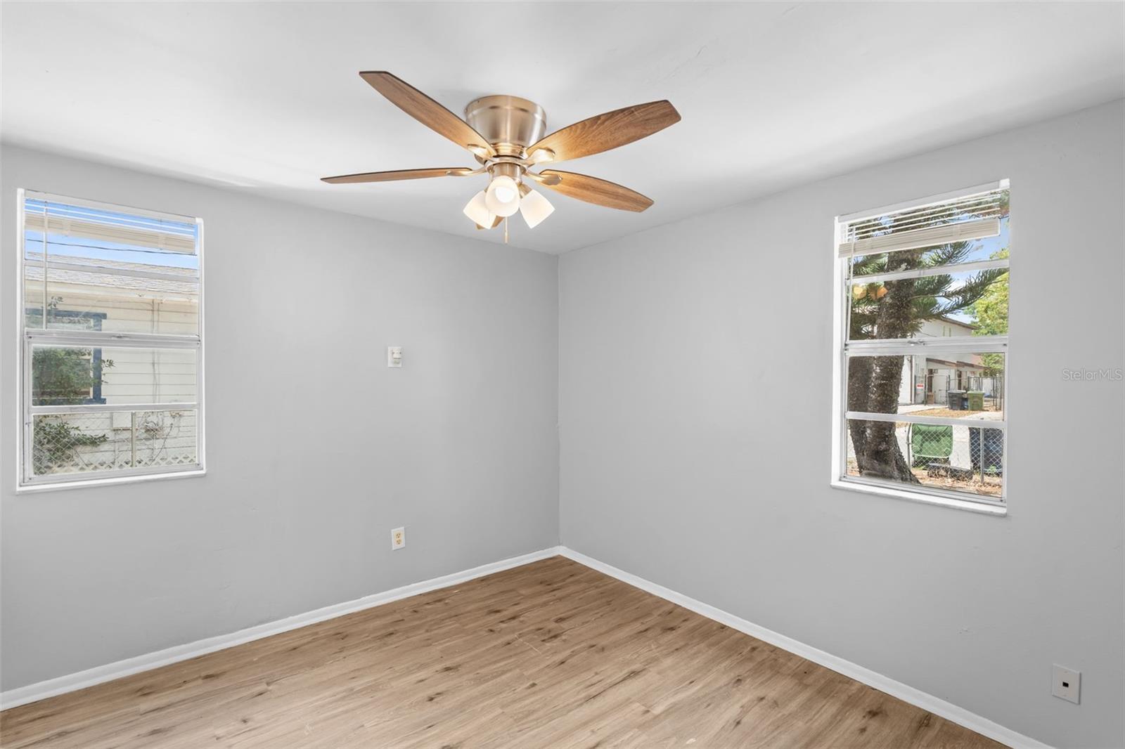 GRANT PARK - Residential