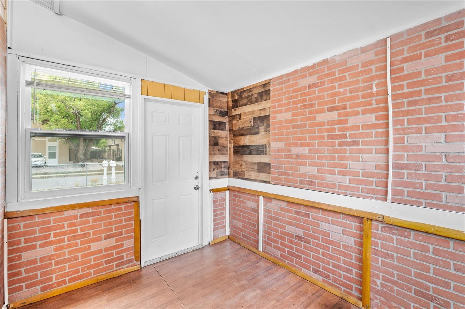 GRANT PARK - Residential