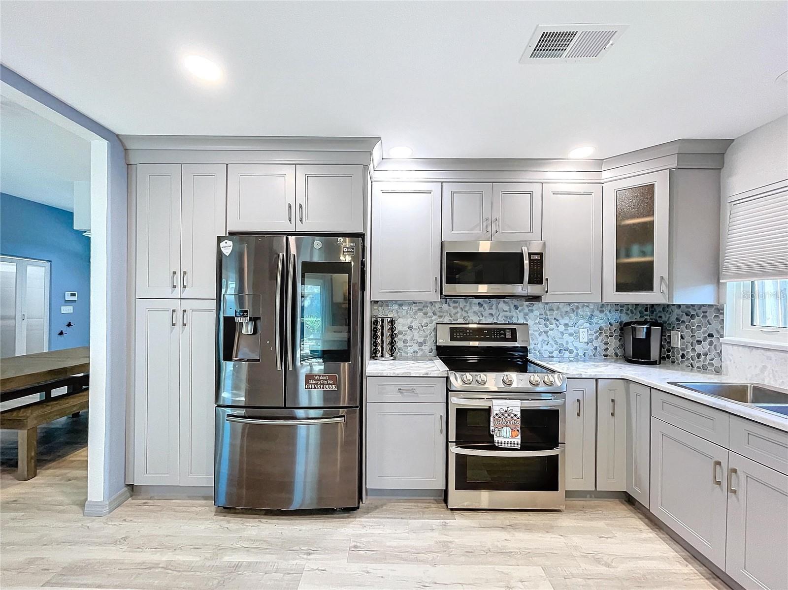 HARBOR WOODS - Residential Lease