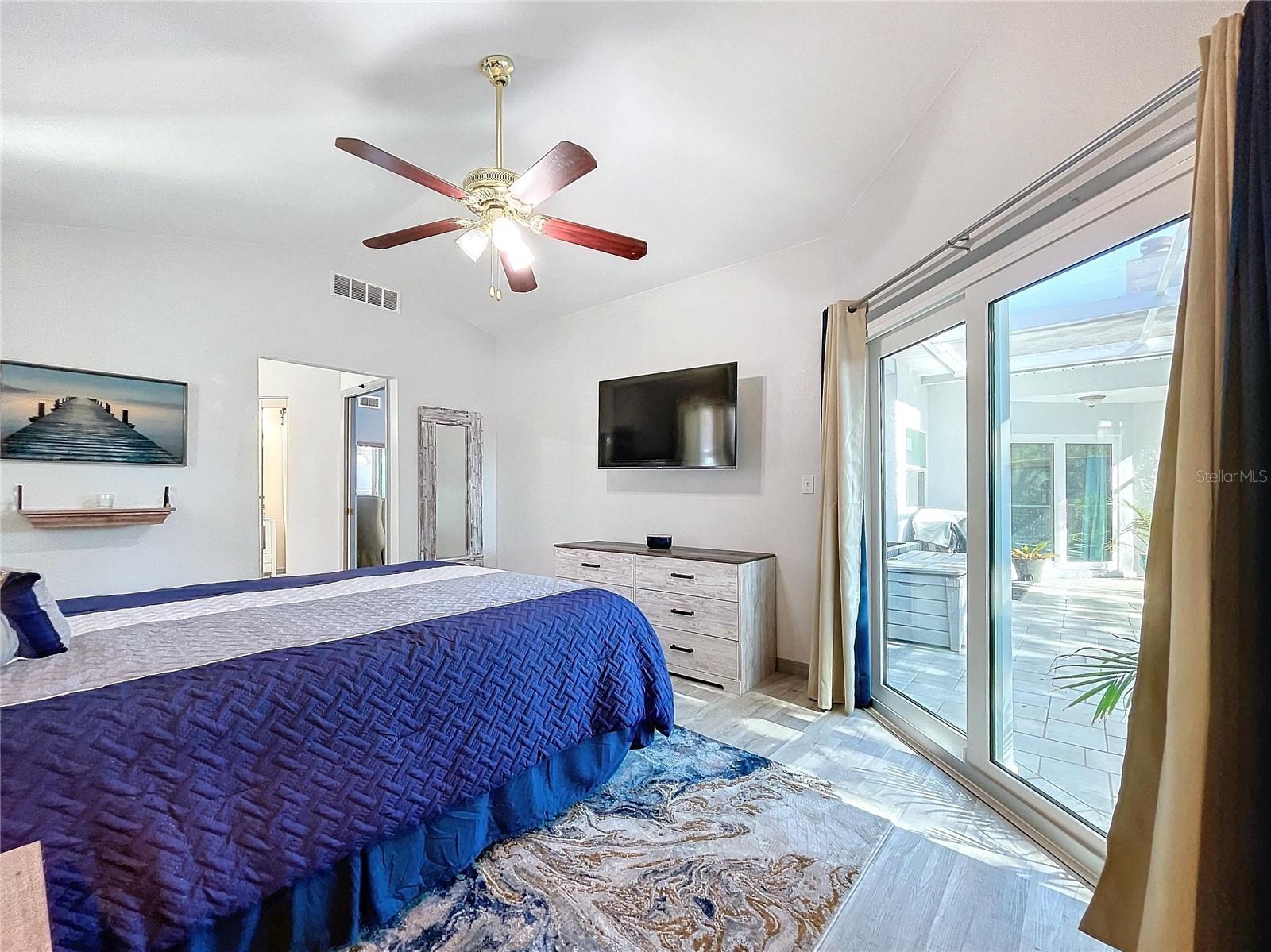 HARBOR WOODS - Residential Lease