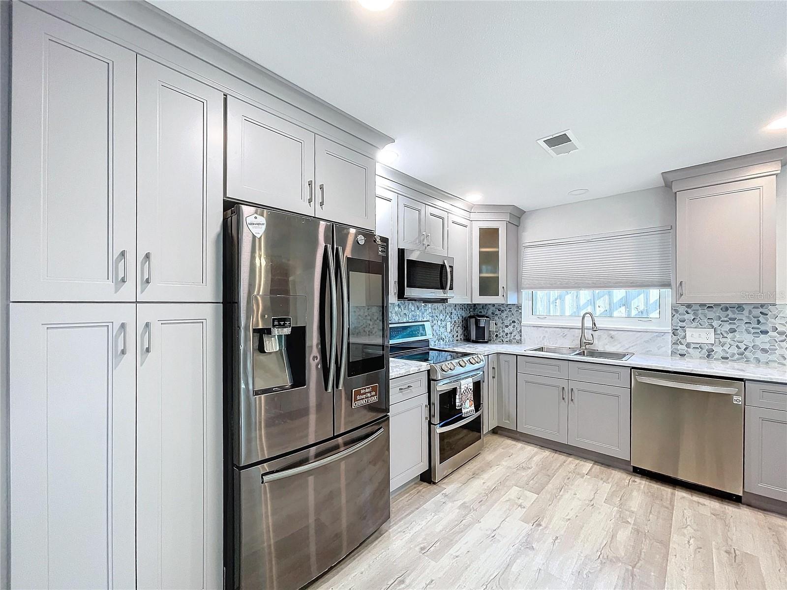 HARBOR WOODS - Residential Lease