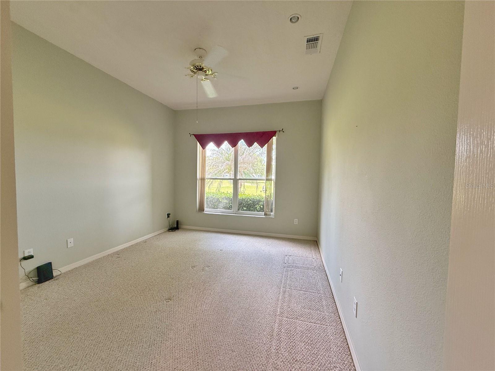 KINGS RIDGE - Residential