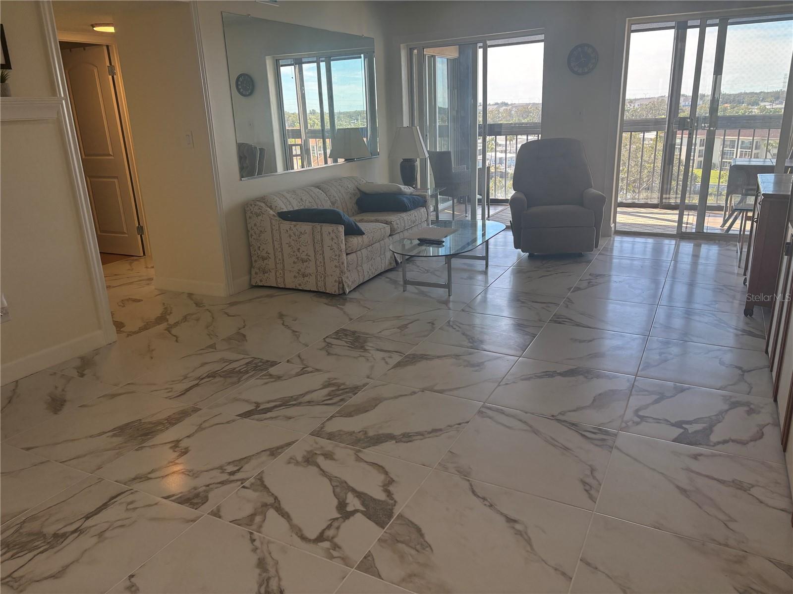 IMPERIAL COVE 9 - Residential Lease