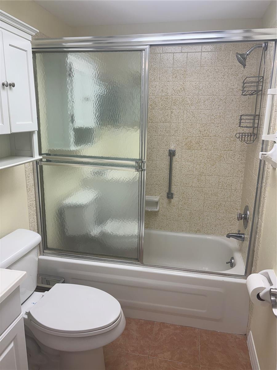 IMPERIAL COVE 9 - Residential Lease