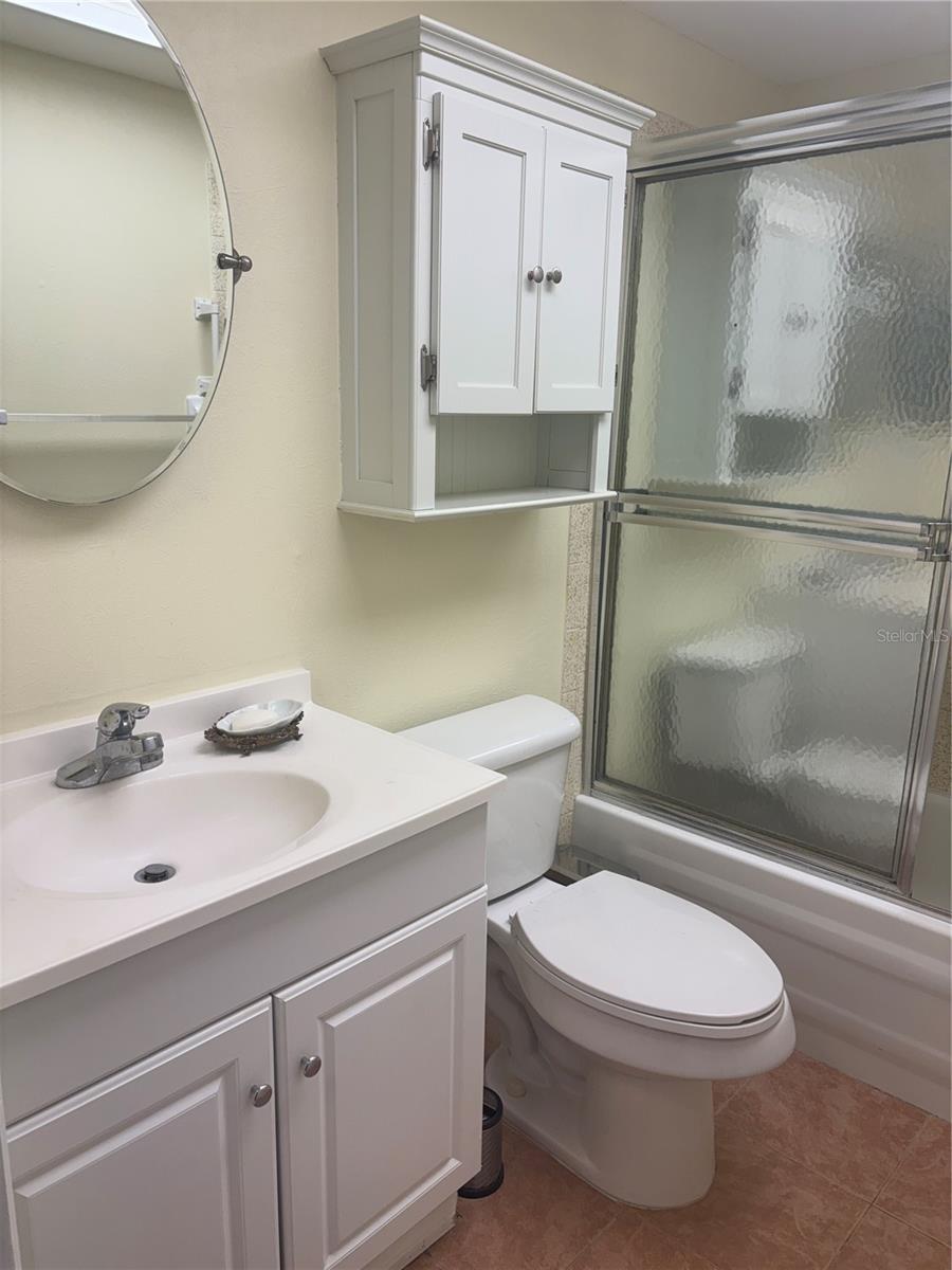 IMPERIAL COVE 9 - Residential Lease