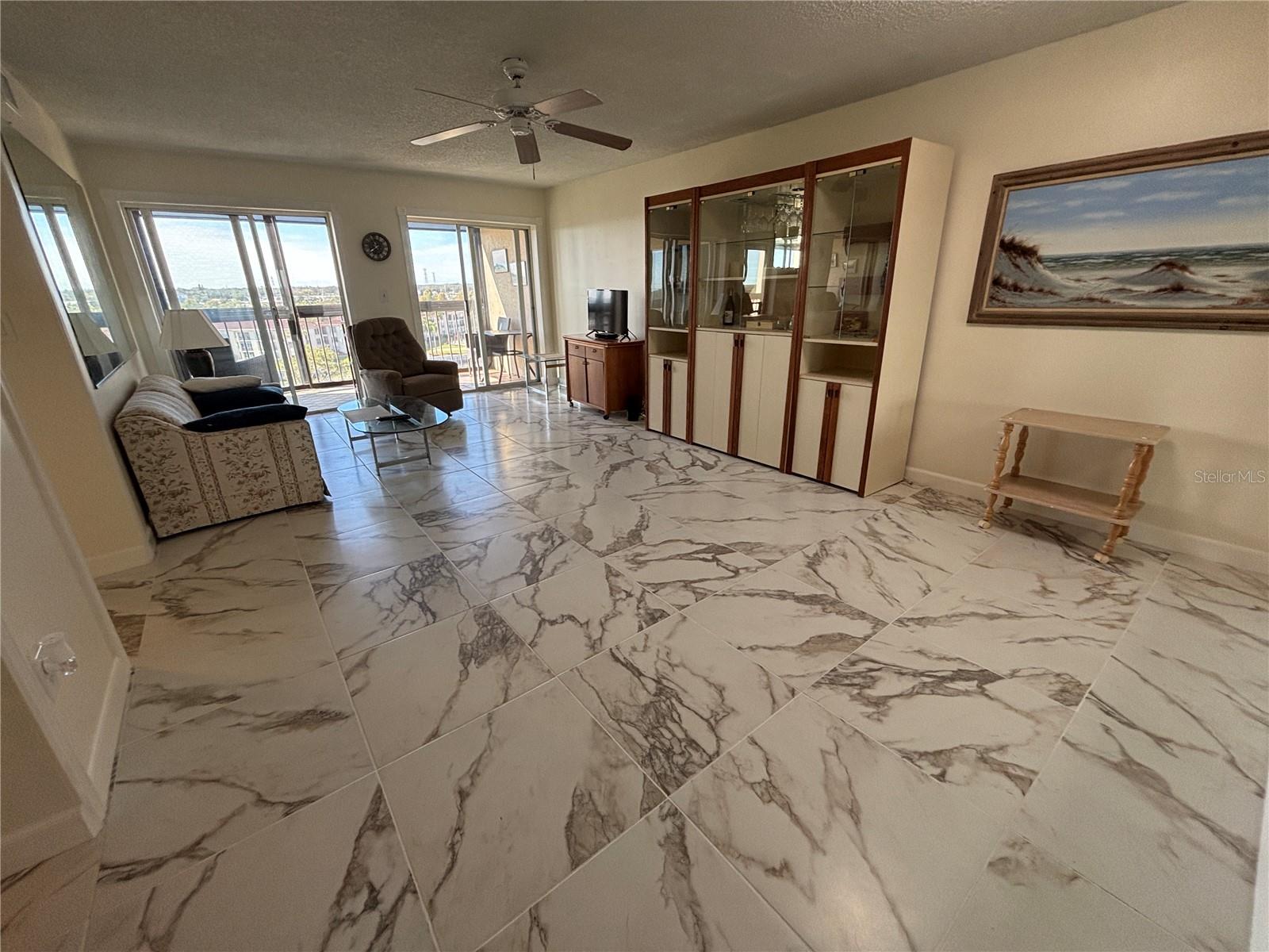 IMPERIAL COVE 9 - Residential Lease