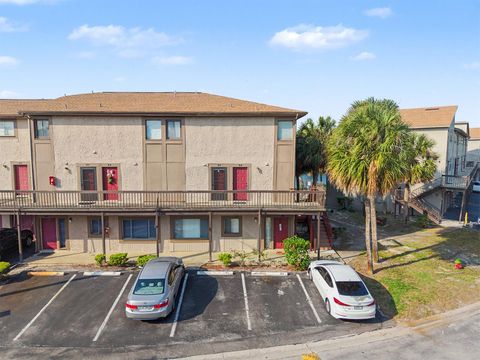 Photo of 6321 Newtown Circle #21B8, Tampa, FL 33615 (MLS # TB8489267)