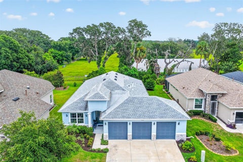 Tiny photo for 8220 Bridgeport Bay Circle, Mount Dora, FL 32757 (MLS # G5114836)