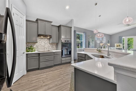 Tiny photo for 8220 Bridgeport Bay Circle, Mount Dora, FL 32757 (MLS # G5114836)