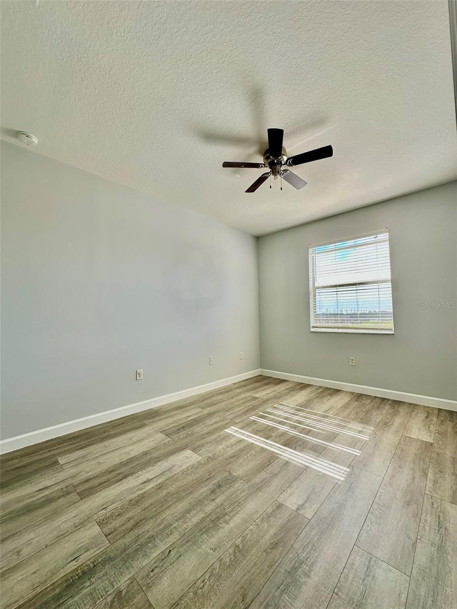 TOWNS LEGACY PARK - Residential Lease