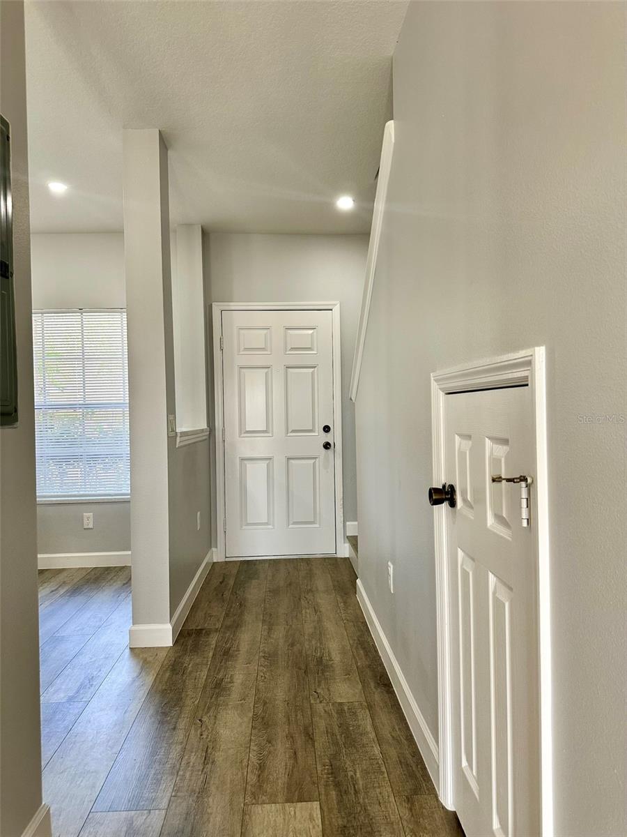 TOWNS LEGACY PARK - Residential Lease