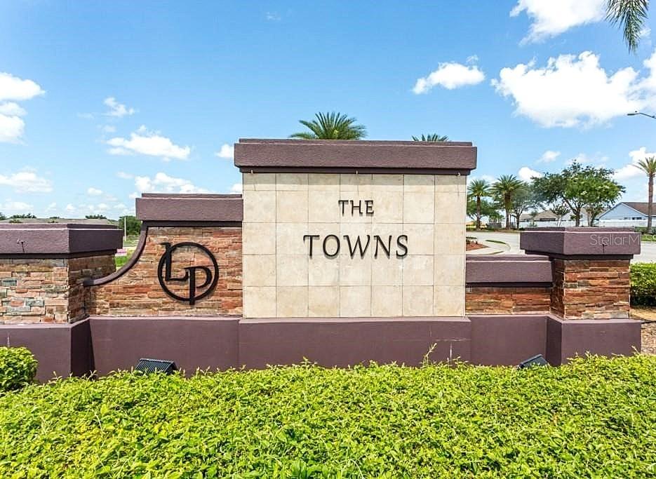 TOWNS LEGACY PARK - Residential Lease