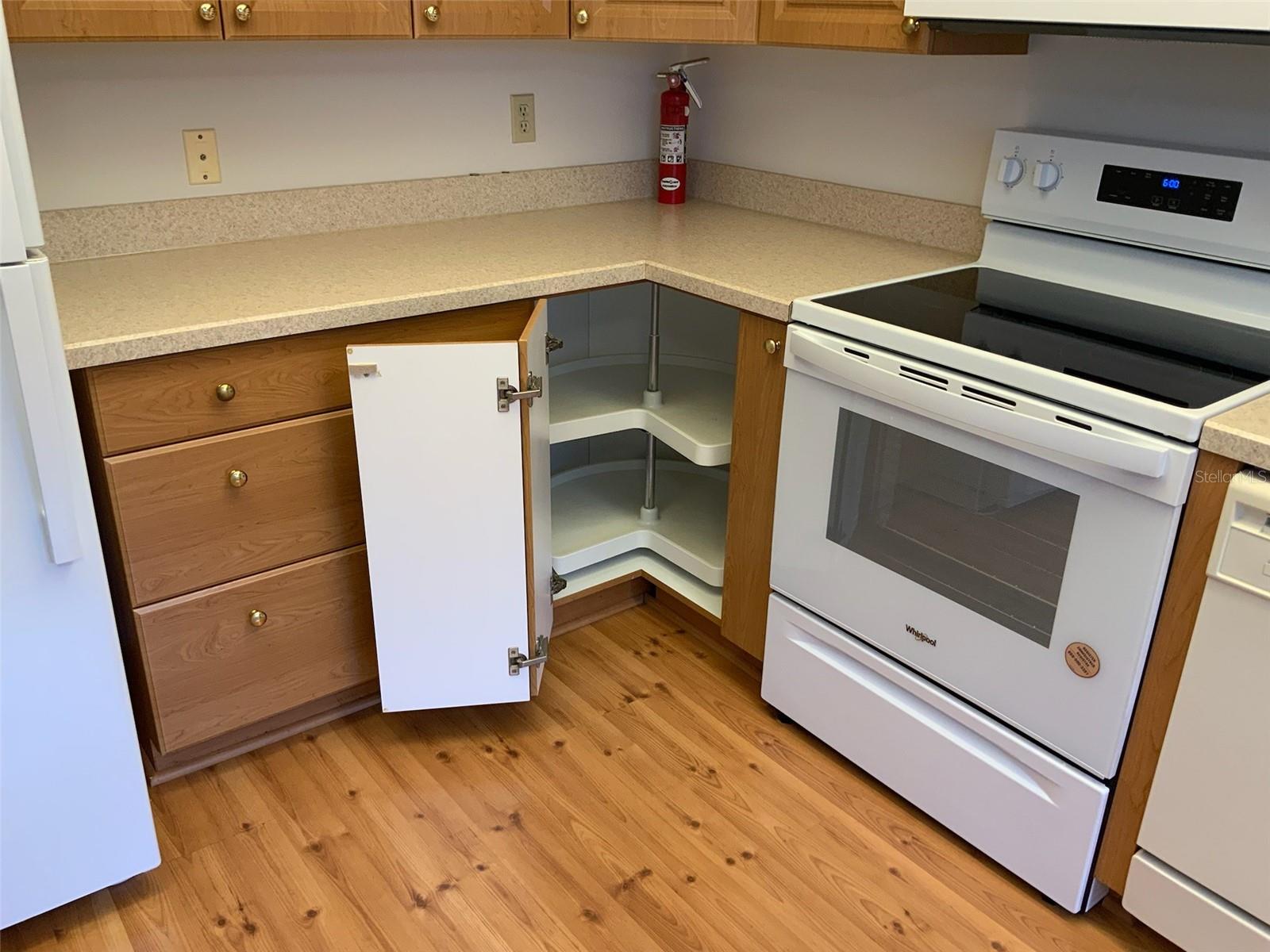 QUAIL FOREST CLUSTER HOMES - Residential Lease