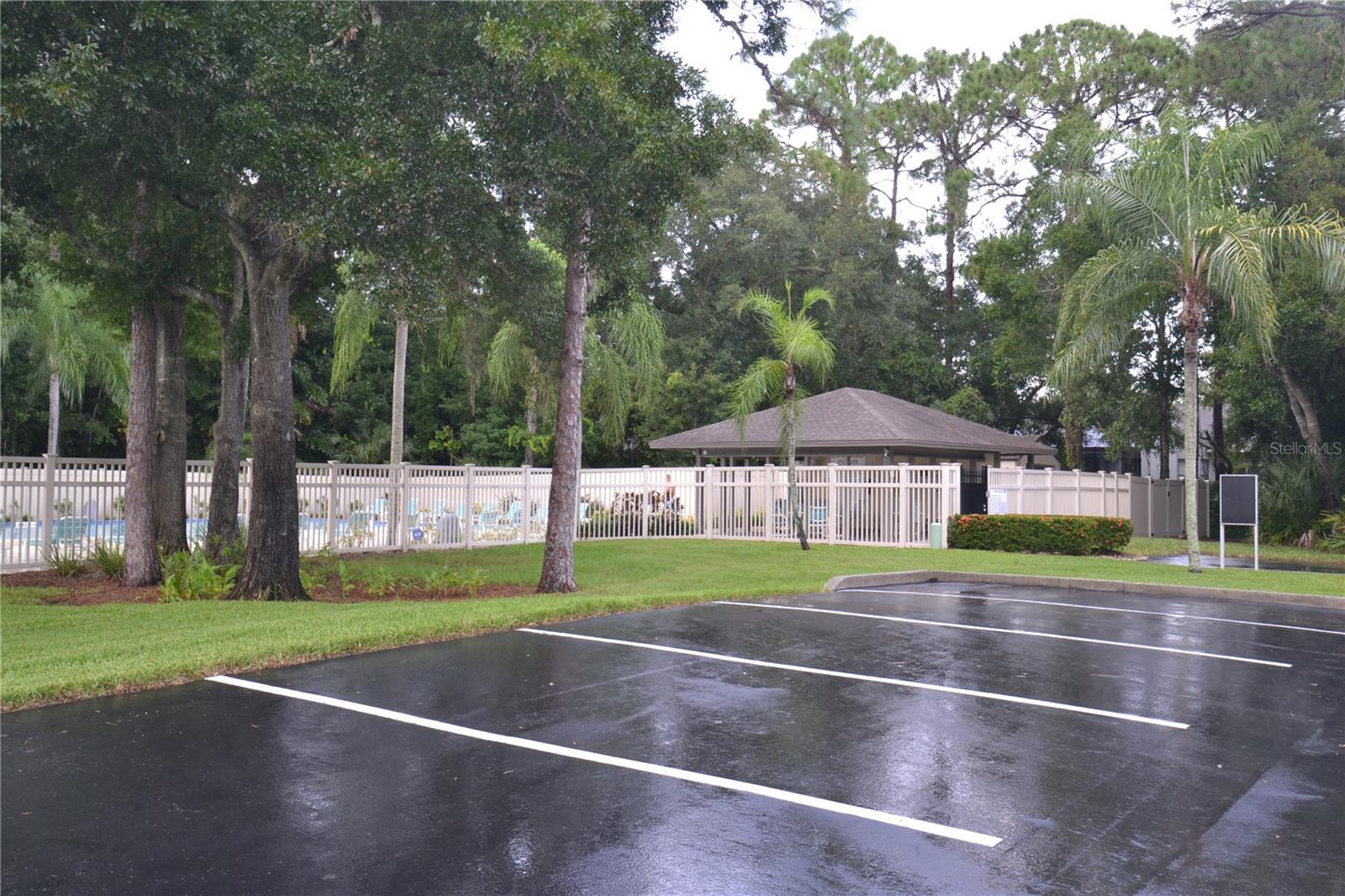 QUAIL FOREST CLUSTER HOMES - Residential Lease