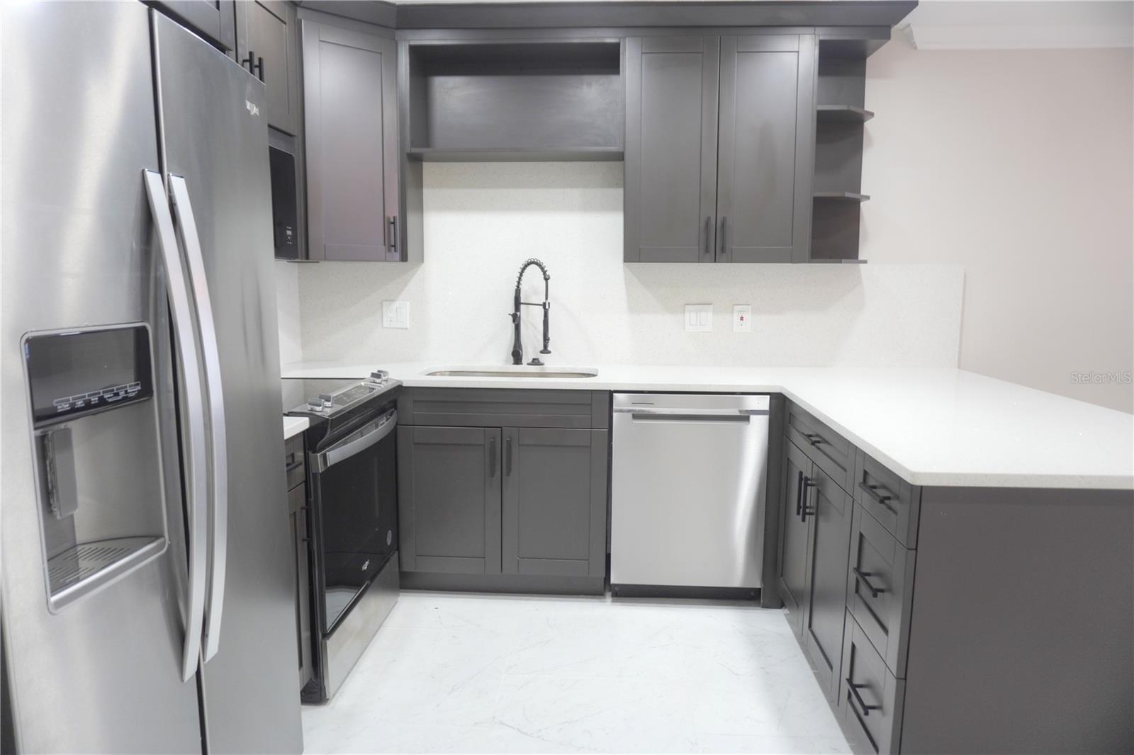 8535 BLIND PASS DRIVE 203