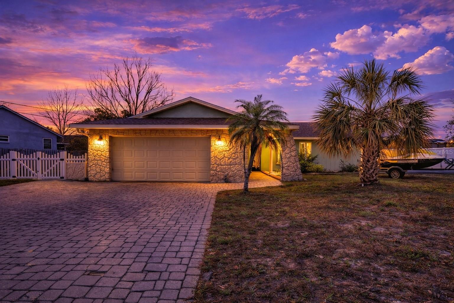 APOLLO BEACH UNIT TWO - Residential